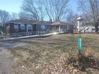 5704 Middle Ridge Rd, Madison, OH 44057