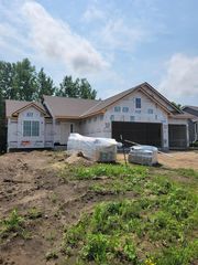 2083 River Bend Trl, Mayer, MN 55360