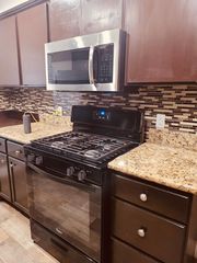 7934 Leonora St, Houston, TX 77061
