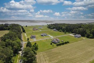 4 Eaglet Ln, Atlantic, VA 23303