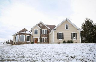 5940 Windy Hills Cir, Lancaster, OH 43130