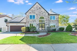1856 N  Wilson Pl, Arlington Heights, IL 60004