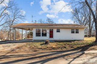 130 E  Oak St, Saint Clair, MO 63077