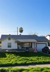 415 S  Harvard St, Hemet, CA 92543