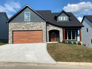 3474 Sparks Scenic Way, Knoxville, TN 37931