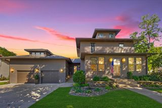 404 1st St NE, Grand Meadow, MN 55936