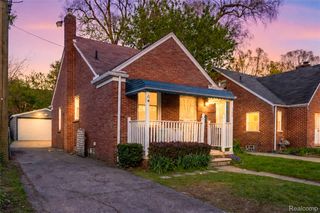 162 N  Genesee Ave, Pontiac, MI 48341