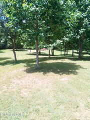 1133 Wheeler Rd, Harrogate, TN 37752