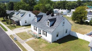 22 Glen Oak Dr, Danville, VA 24541