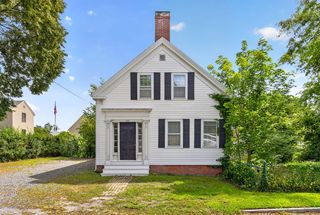 20 Liberty Street, Sandwich, MA 02563
