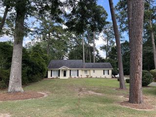 1408 N  Cherokee Ave, Dothan, AL 36303
