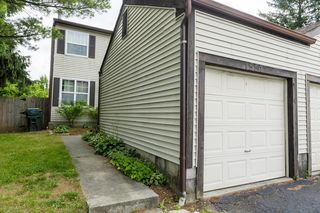 1557 Park Place Dr, Westerville, OH 43081