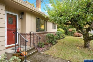 929 NW 28th St #A, Corvallis, OR 97330 - See Est. Value, Schools 