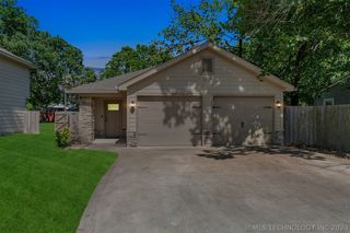 1014 N  Dorothy Ave, Claremore, OK 74017