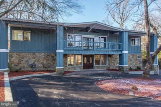 729 Gleneagles Dr, Fort Washington, MD 20744