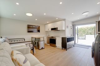 208 J Ave #1/2, Coronado, CA 92118