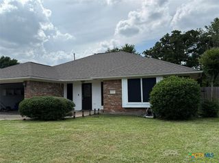 1521 Strasburg Cir, College Station, TX 77845