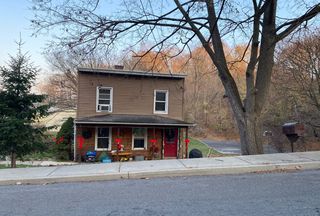 13 Green Ave, Castleton, NY 12033