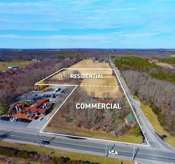 Fresh Pond Ave, Calverton, NY 11933
