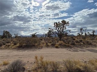 27261 N Sandy Point Drive, Meadview, AZ 86444