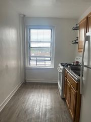 686 E  234th St #B11, Bronx, NY 10466