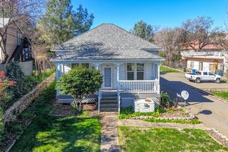 1144 Willis St, Redding, CA 96001