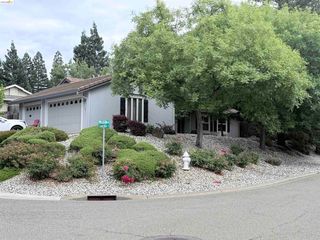 1734 Canberra Pl, El Dorado Hills, CA 95762