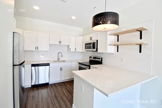 222 W  75th St #de96338b7, Kansas City, MO 64114