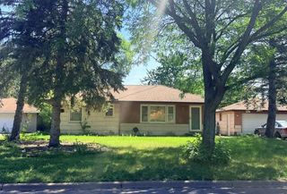 8199 Granada Ave S, Cottage Grove, MN 55016