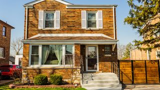 9704 S  Maplewood Ave, Evergreen Park, IL 60805