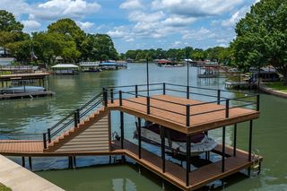 118 Beverly Dr, Gun Barrel City, TX 75156