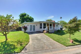 4828 Donovan Dr, Carmichael, CA 95608