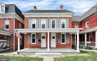 56 N  Main St, Spring Grove, PA 17362