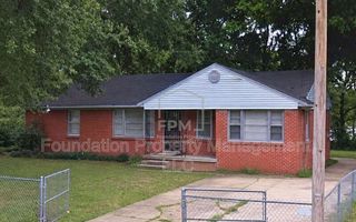 3827 University St, Memphis, TN 38127