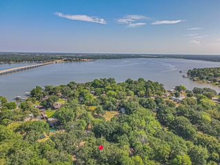 79 Whispering Oaks Trl, Mabank, TX 75156