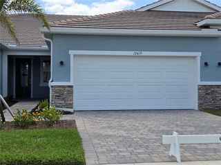 12419 Hearts Ease St, Venice, FL 34293