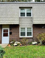 67C Briarwood Lane #C, Branford, CT 06405