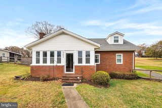 10012 Ellis Rd, Manassas, VA 20111