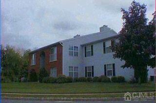 722-8 Zlotkin Cir, Freehold, NJ 07728