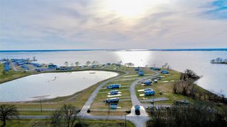 6082 Peninsula Rd, Kerens, TX 75144