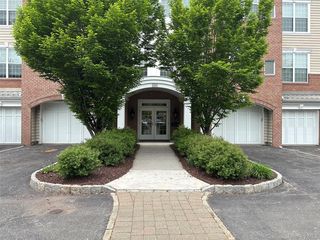 246 Regency Drive, Fishkill, NY 12524