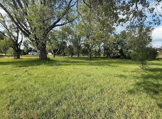 W1704 Mile Dr, Pulaski, WI 54162