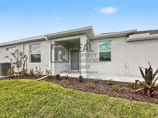 20501 Hazelnut Ct S, Lehigh Acres, FL 33976