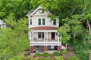 403 S  Cayuga St, Ithaca, NY 14850