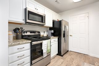 3343 Glade Creek Blvd NE #14, Roanoke, VA 24012