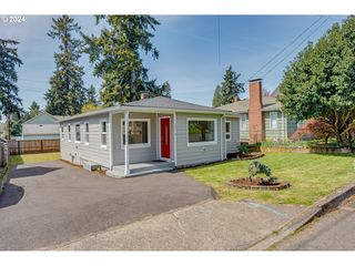 8813 SE 30th Ave, Milwaukie, OR 97222