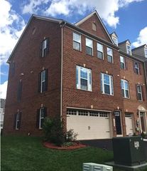12209 Montreat Pl, Waldorf, MD 20601