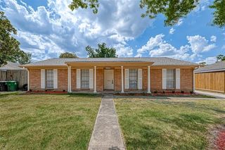 7407 Beechnut Street, Houston, TX 77074