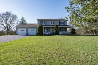 23717 Woodland Dr, Watertown, NY 13601