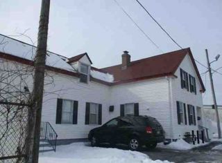 11 Goddard St, Worcester, MA 01604